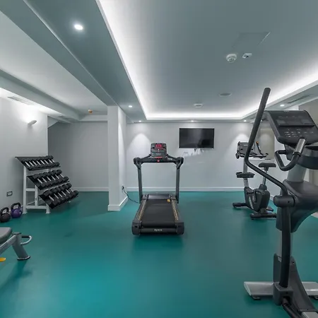 Boutique Mirjam 4* ماكارسكا