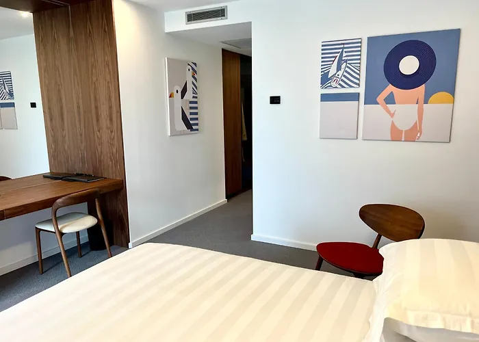 Boutique Mirjam 4*