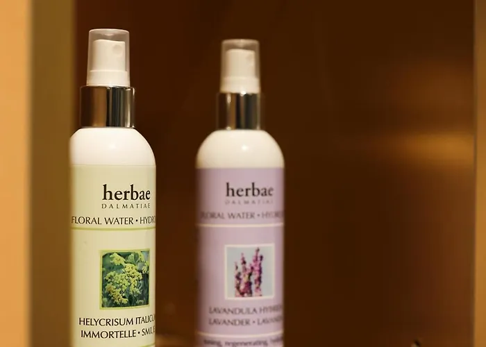 Boutique Mirjam 4* ماكارسكا