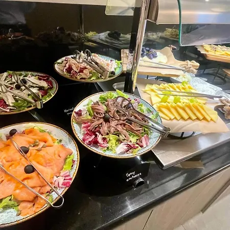 Boutique Mirjam ホテル マカルスカ