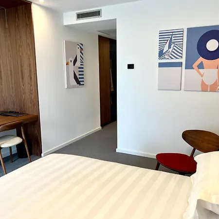 Boutique Mirjam 4*