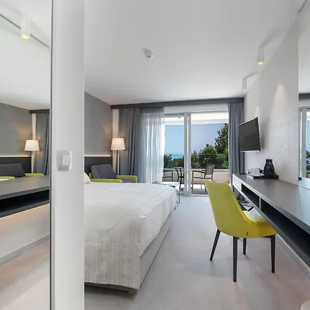 Hotel Boutique Mirjam 4*