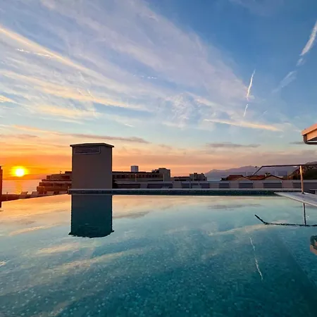 Hotel Boutique Mirjam 4*
