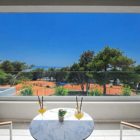 Boutique Mirjam Hotel 4*