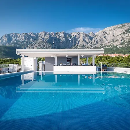 Boutique Mirjam 4*