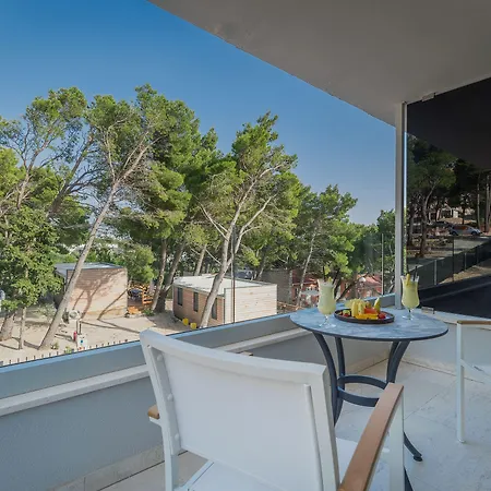 Boutique Mirjam 4* Makarska