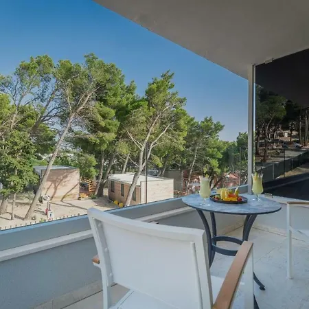 Boutique Mirjam Otel 4*