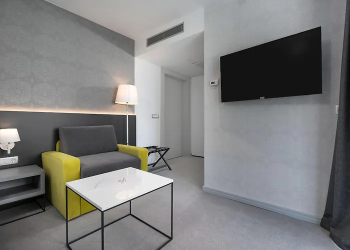 Boutique Mirjam 4* Makarská