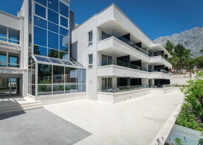 Boutique Mirjam 4* Makarská